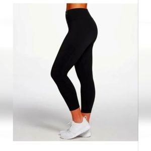 Xs CALIA by Carrie Underwood Women's High-Rise Smocked Capris